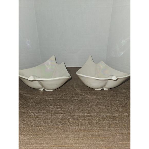 (2) California Cal Style Pottery Leaf Serving Bowls 2232 MCM Retro White Glaze - Picture 3 of 6